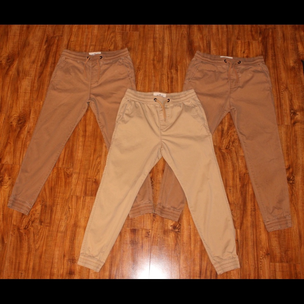 Hollister Khaki Joggers bundle
